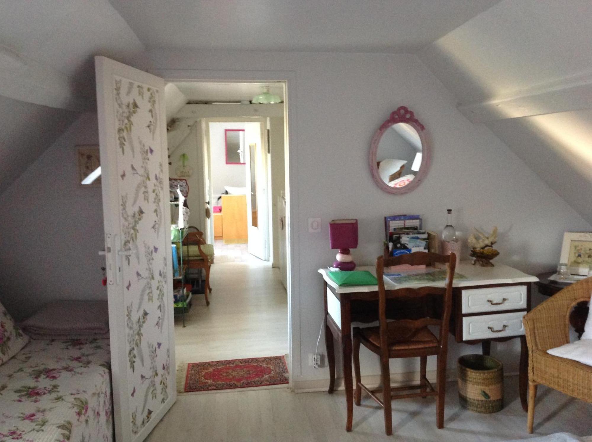 Le Jardin Des Poules Bed & Breakfast Thietreville Exterior photo